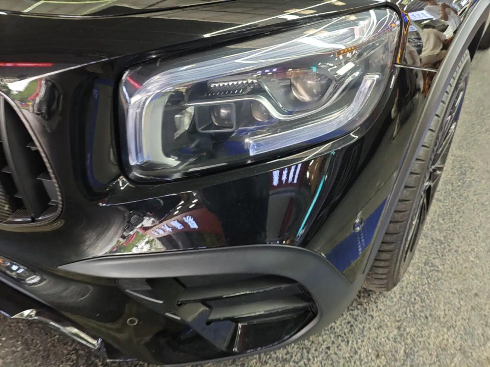 Mercedes-Benz GLB AMG 2022 AMG GLB 35 4MATIC — миниатюра 5