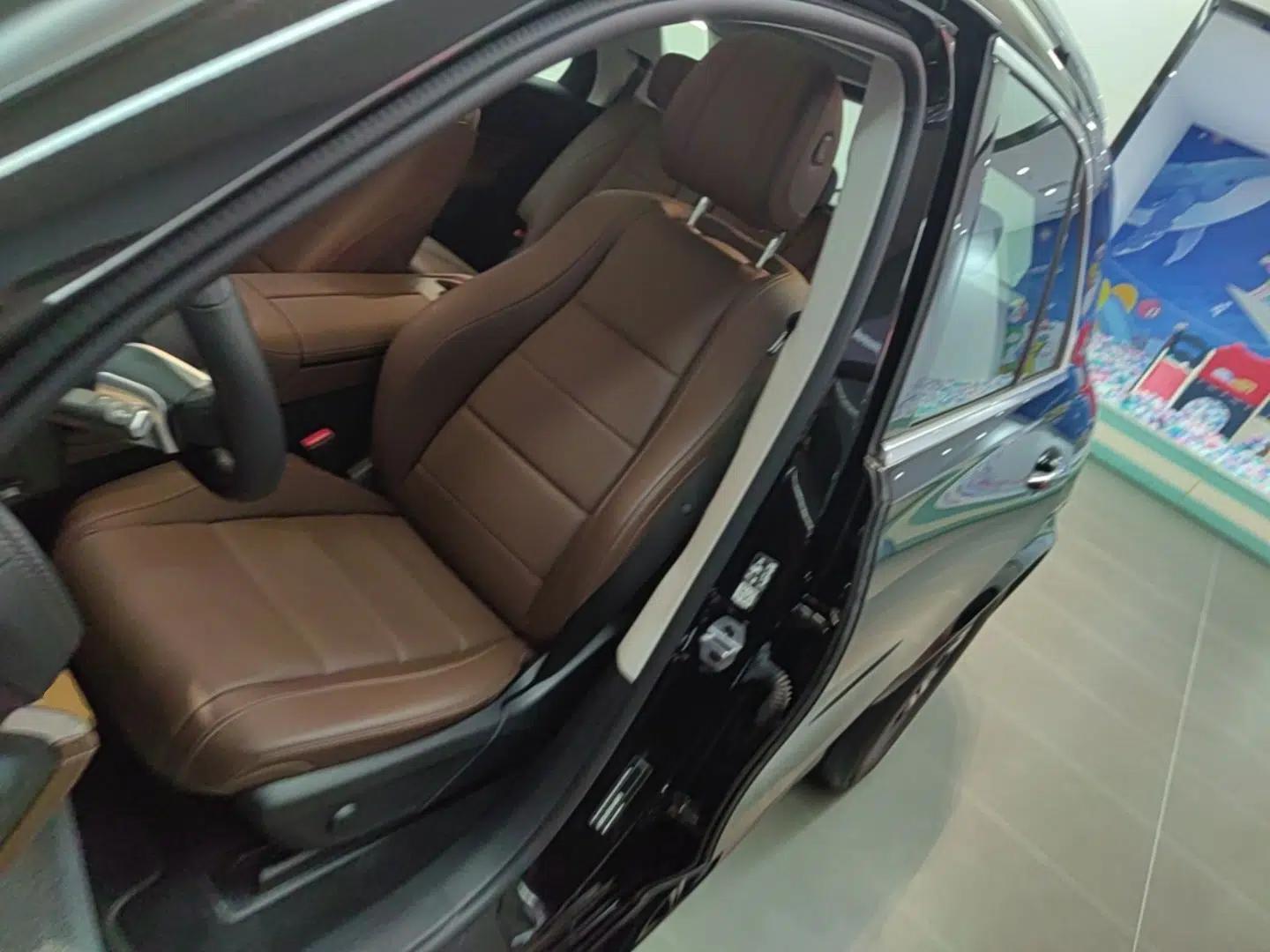 Mercedes-Benz GLE New Energy 2024 GLE 400 e 4MATIC — миниатюра 18