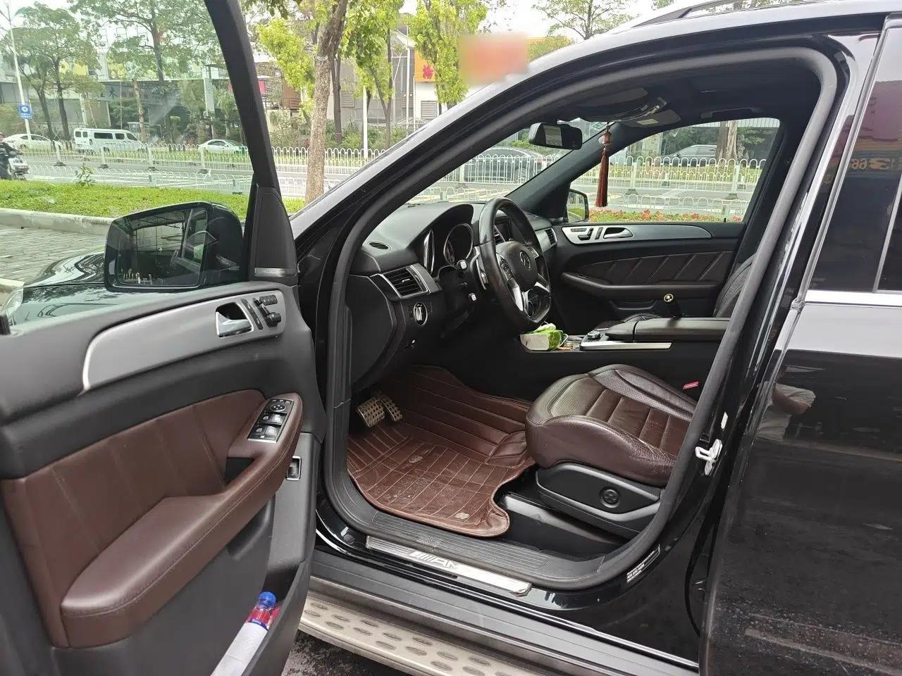 Mercedes-Benz M-Class AMG 2014 AMG ML 63 — миниатюра 17