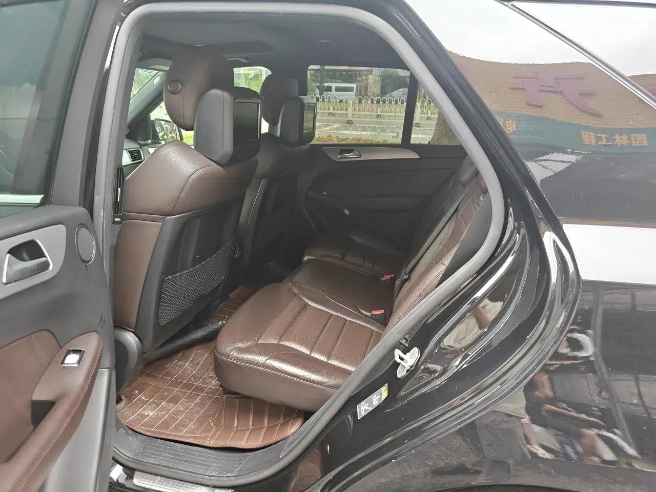 Mercedes-Benz M-Class AMG 2014 AMG ML 63 — миниатюра 18