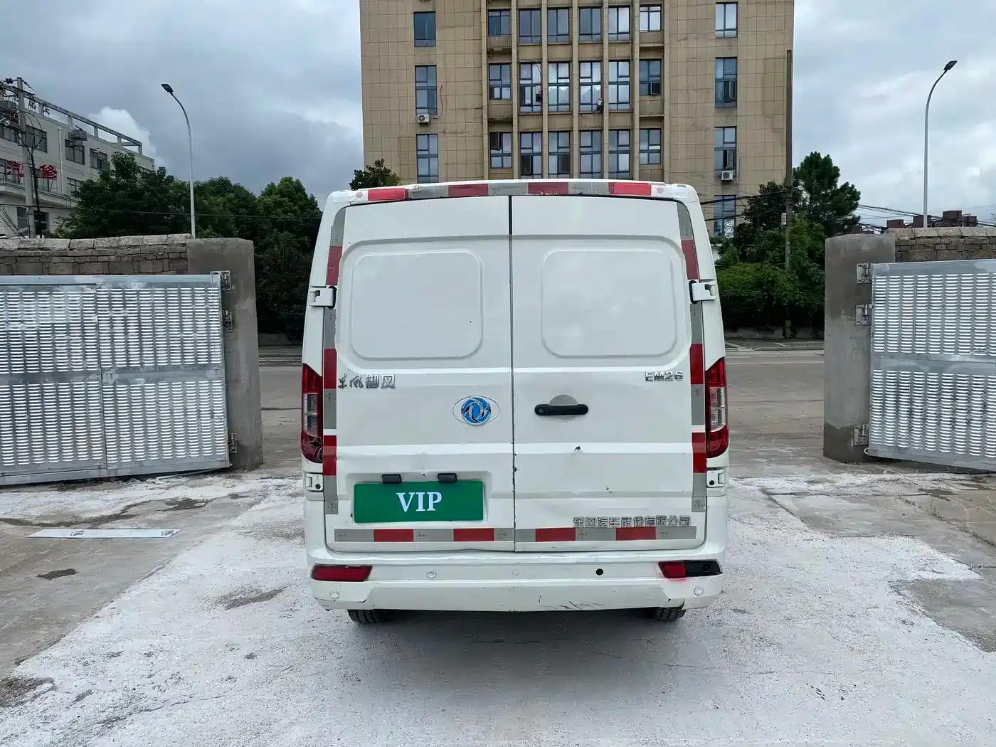Yufeng EM26 2023 Standard Edition 41.472kWh Henan Lithium Power — миниатюра 11
