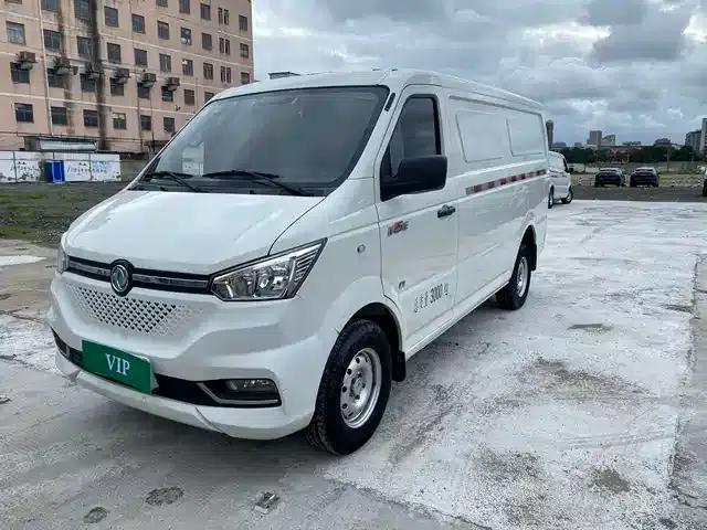 Yufeng EM26 2023 Standard Edition 41.472kWh Henan Lithium Power