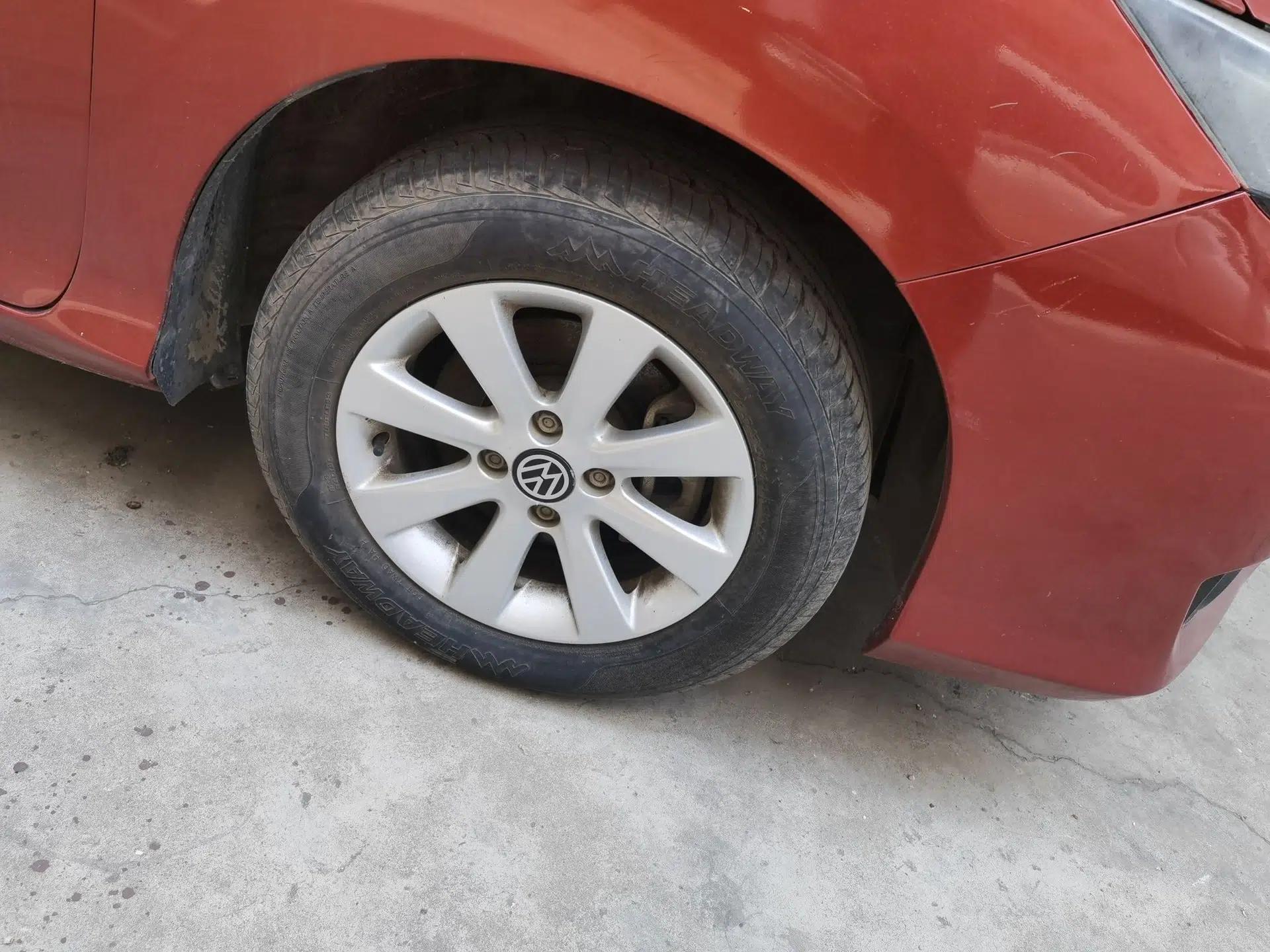 Honda Greiz 2016 1.5L CVT Comfort Version — миниатюра 8