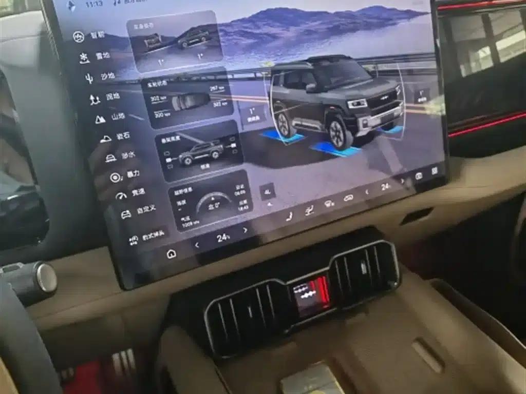 Leopard 8 2025 Smart & Brave Flagship Edition 7-Seater — миниатюра 4