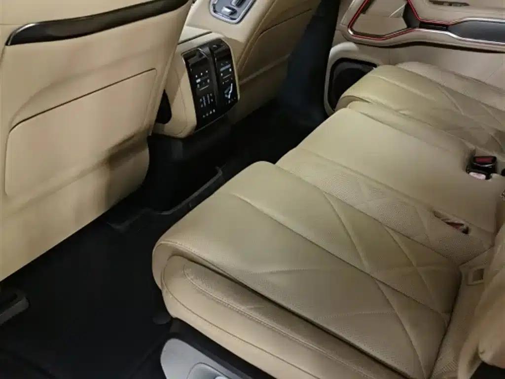 Leopard 8 2025 Smart & Brave Flagship Edition 7-Seater — миниатюра 7
