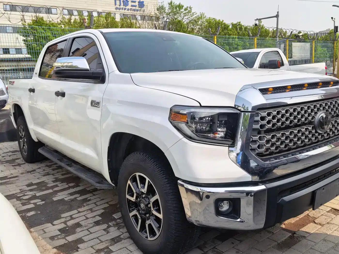 2020 Tundra 5.7L US Spec — миниатюра 2