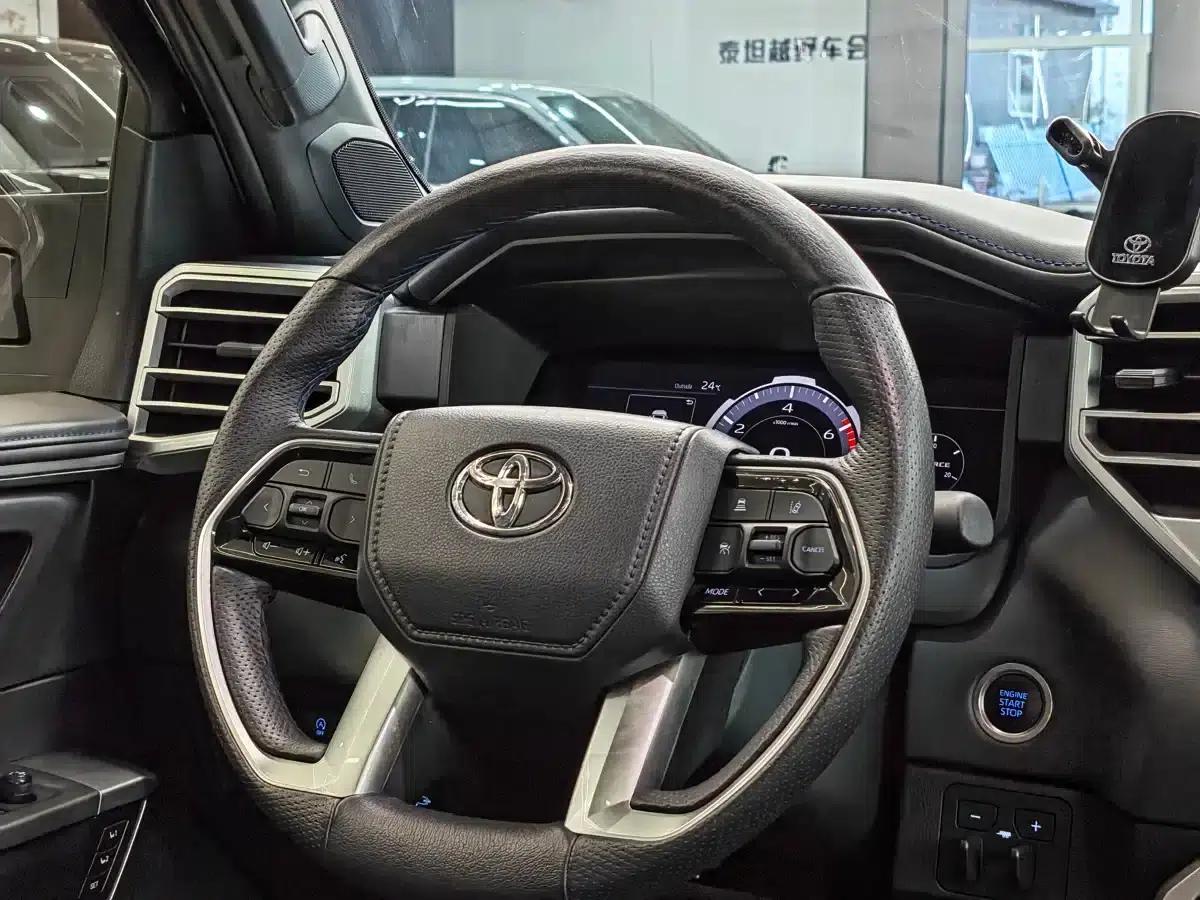 2023 Tundra 3.5T US Spec — миниатюра 8