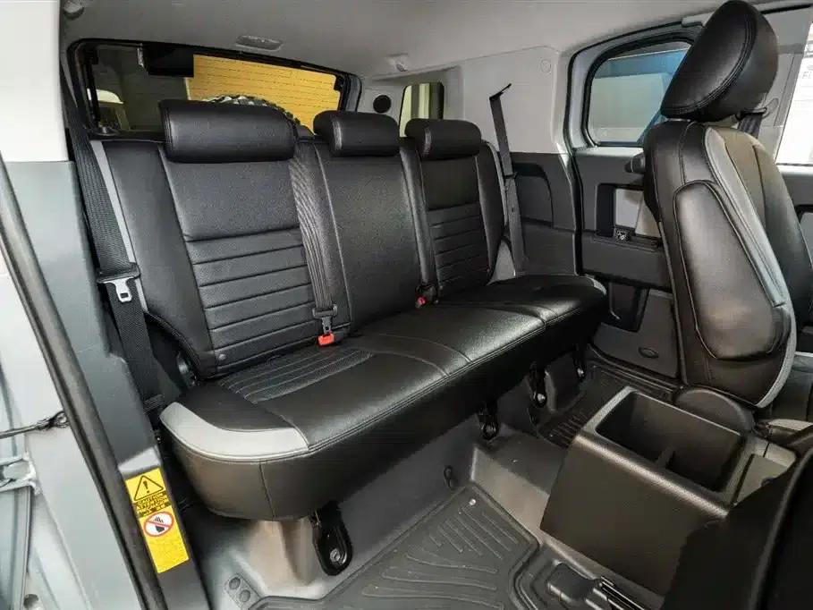2017 FJ Cruiser 4.0L — миниатюра 19