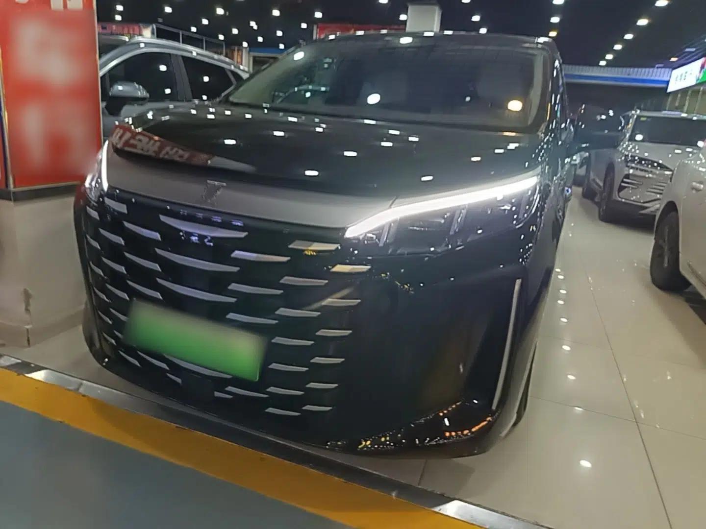BYD Xia 2025 DM-i 1.5T 100km Supreme Edition — миниатюра 1