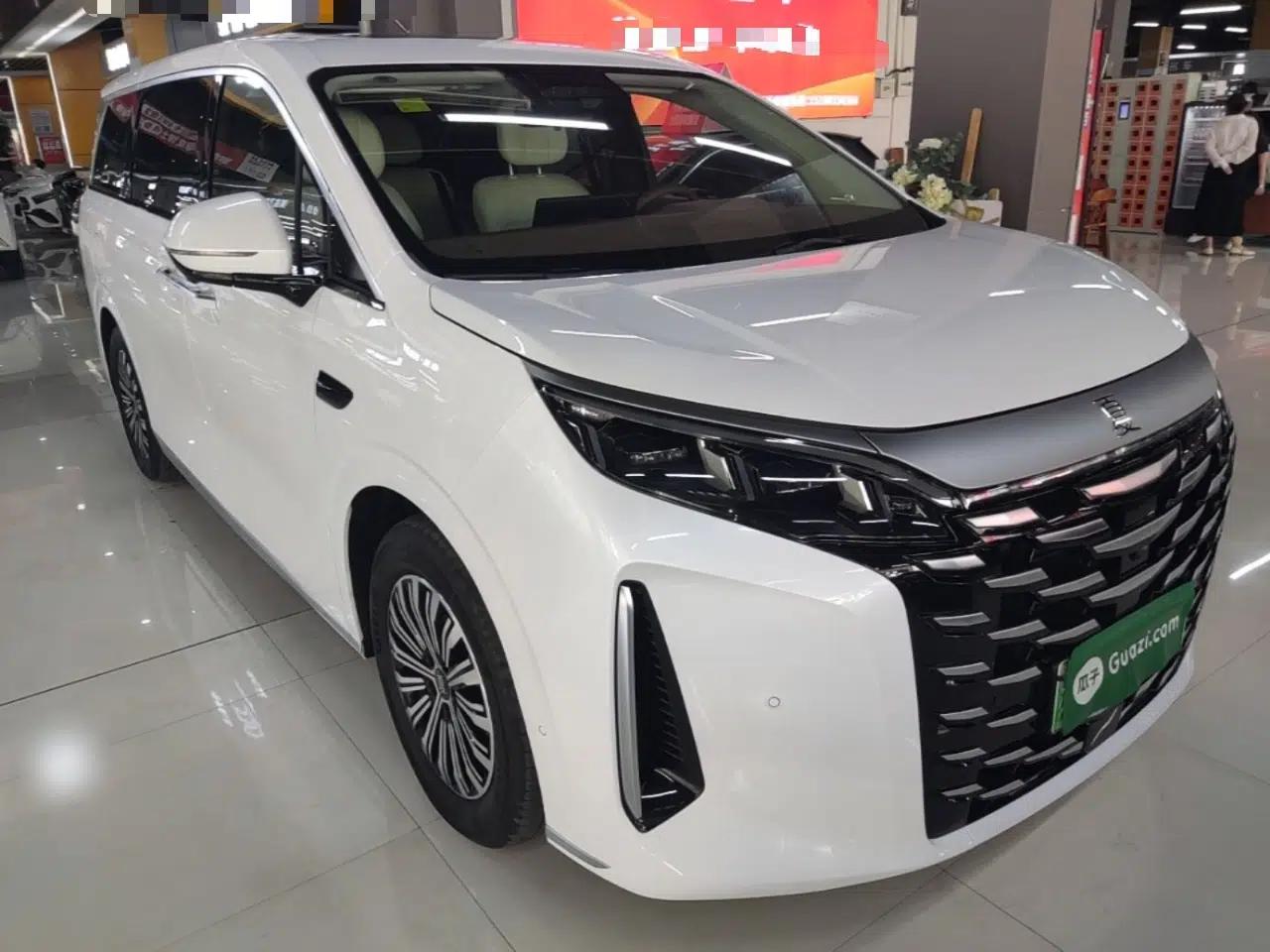 BYD Xia 2025 DM-i 1.5T 100km Leading Model — миниатюра 3