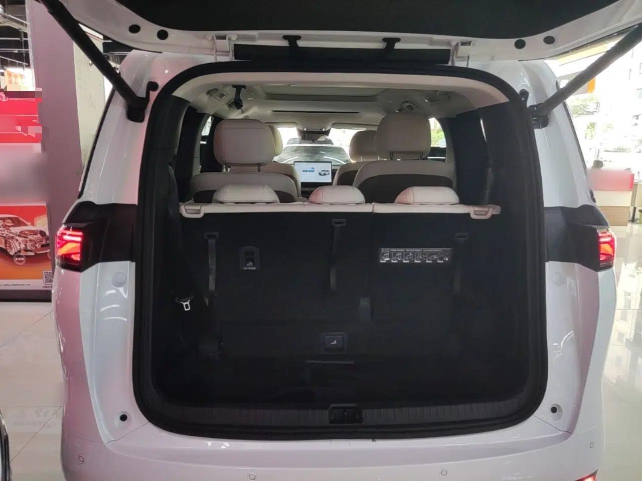 BYD Xia 2025 DM-i 1.5T 100km Leading Model — миниатюра 22