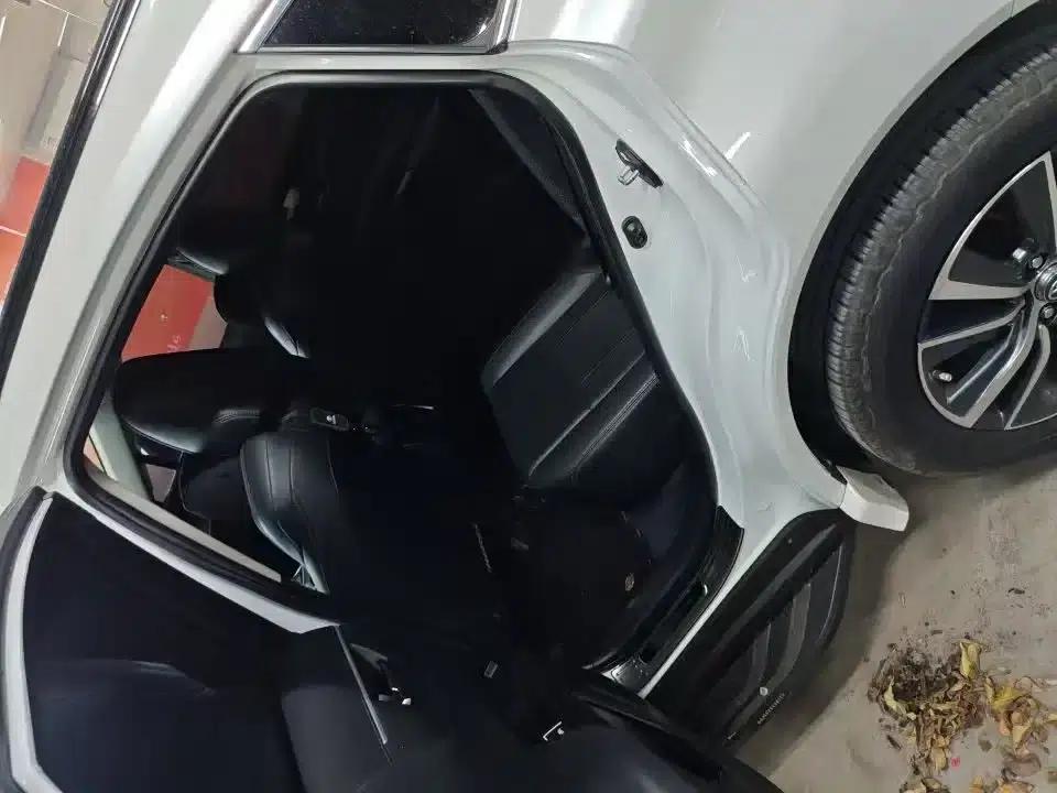 HARRIER 2023 2.0L CVT 2WD Luxury Edition — миниатюра 3