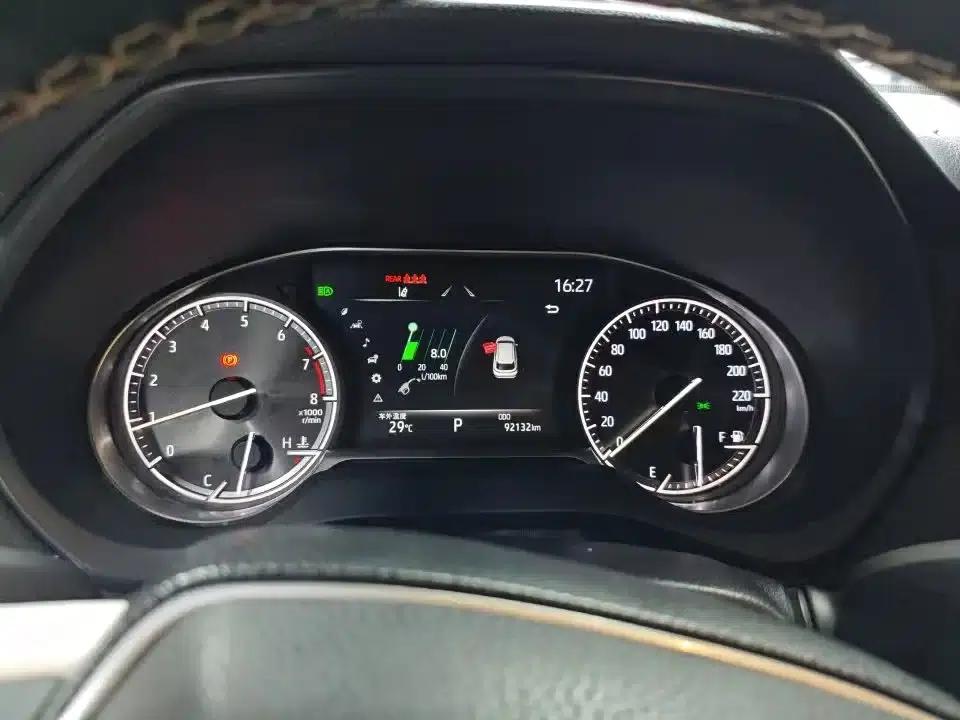 HARRIER 2023 2.0L CVT 2WD Luxury Edition — миниатюра 6