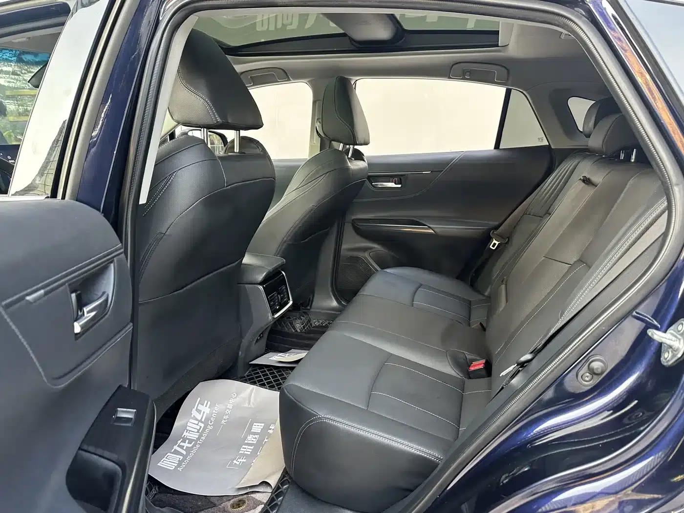 HARRIER 2022 2.0L CVT 2WD Premium Edition — миниатюра 11