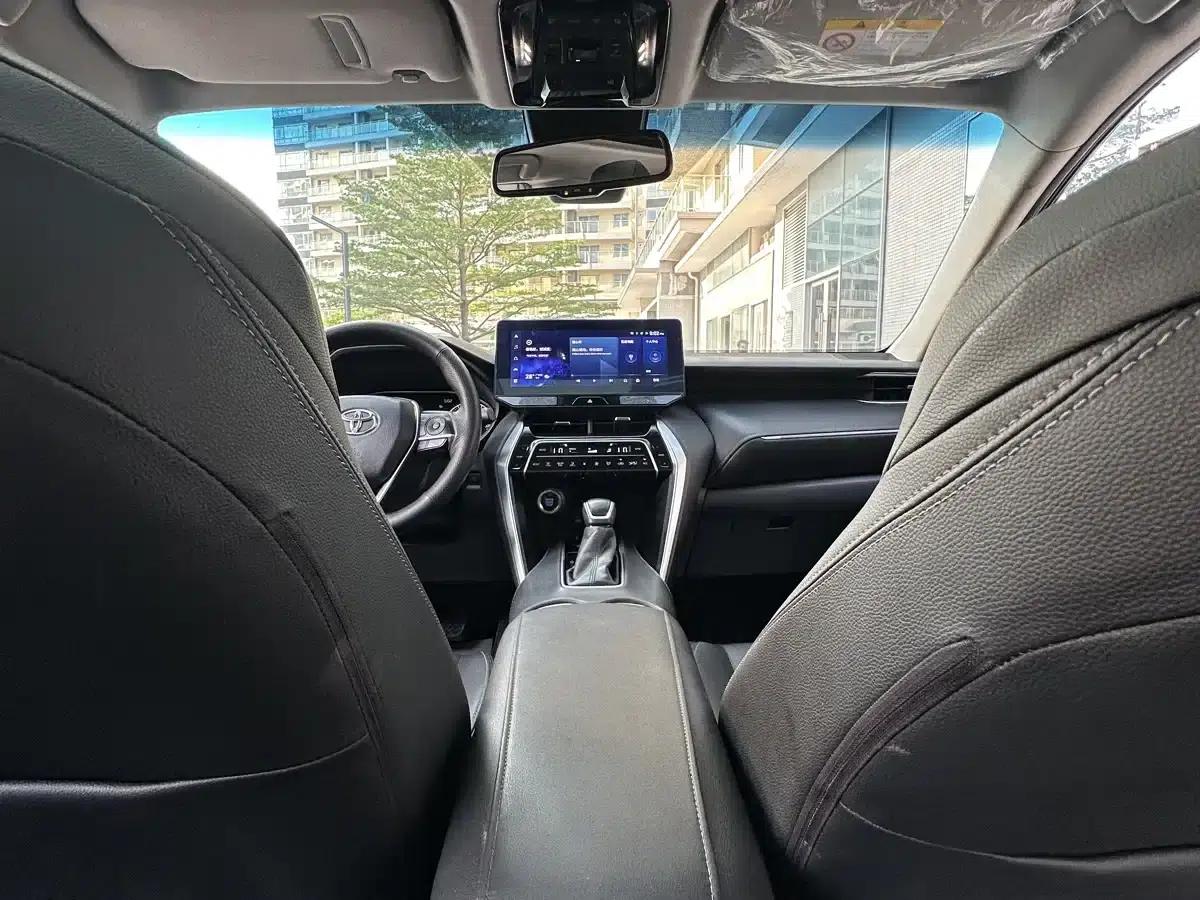 HARRIER 2022 2.0L CVT 2WD Premium Edition — миниатюра 19