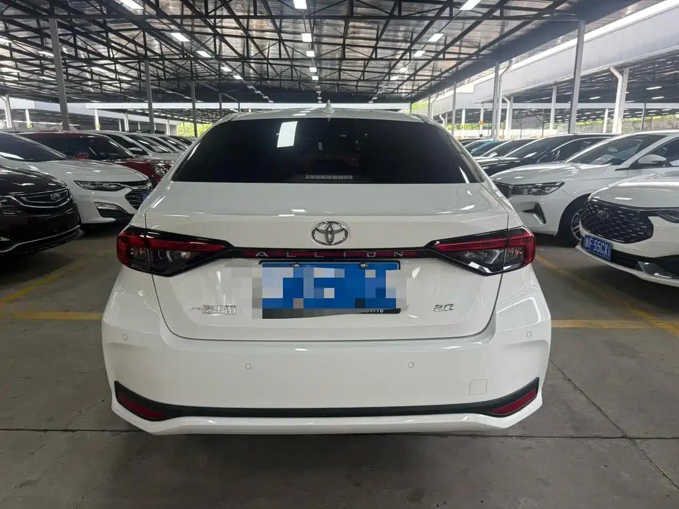 2023 Avalon 2.0L Elite Edition — миниатюра 2