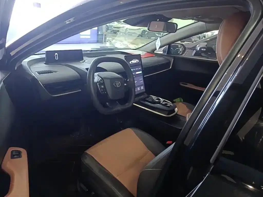 Toyota BZ3 2023 model, 517km, Elite PRO — миниатюра 15