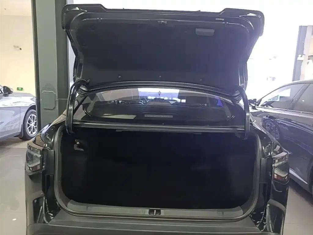 Toyota BZ3 2023 model, 517km, Elite PRO — миниатюра 19