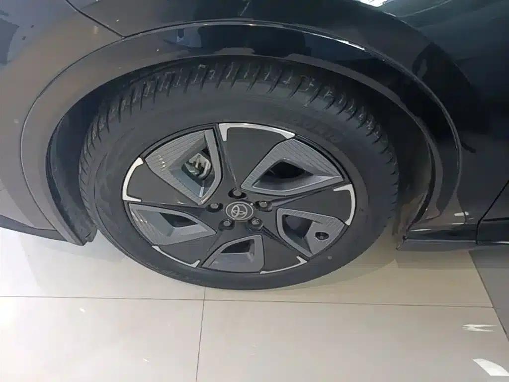 Toyota BZ3 2023 model, 517km, Elite PRO — миниатюра 23