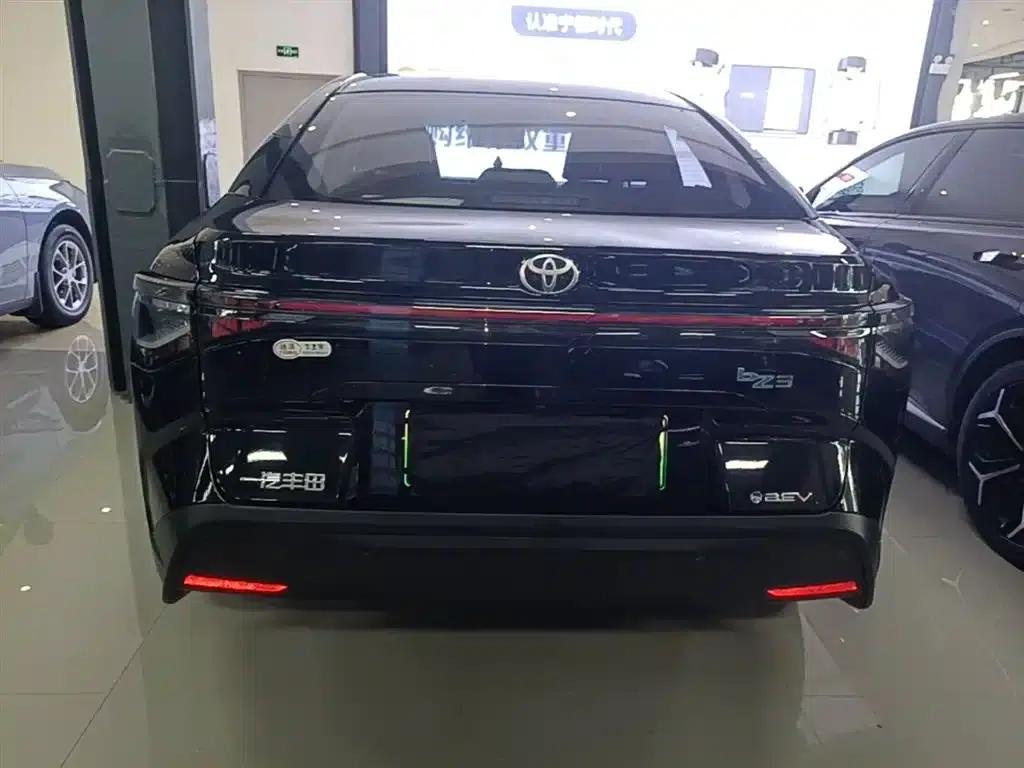 Toyota BZ3 2023 model, 517km, Elite PRO — миниатюра 6