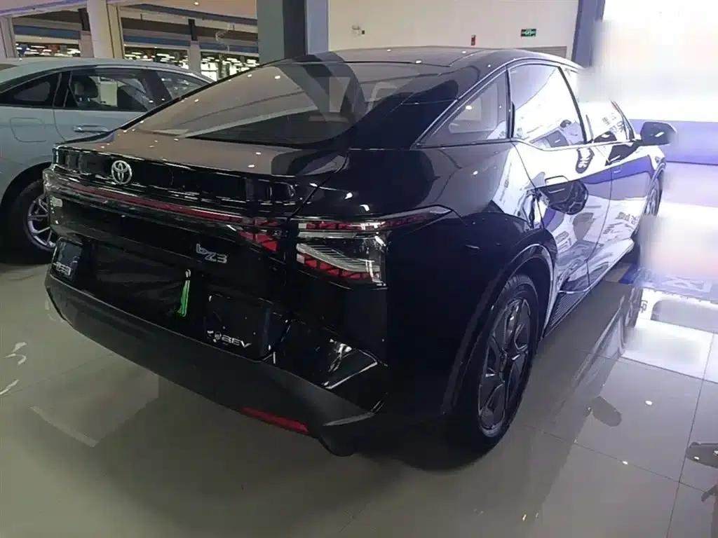 Toyota BZ3 2023 model, 517km, Elite PRO — миниатюра 7