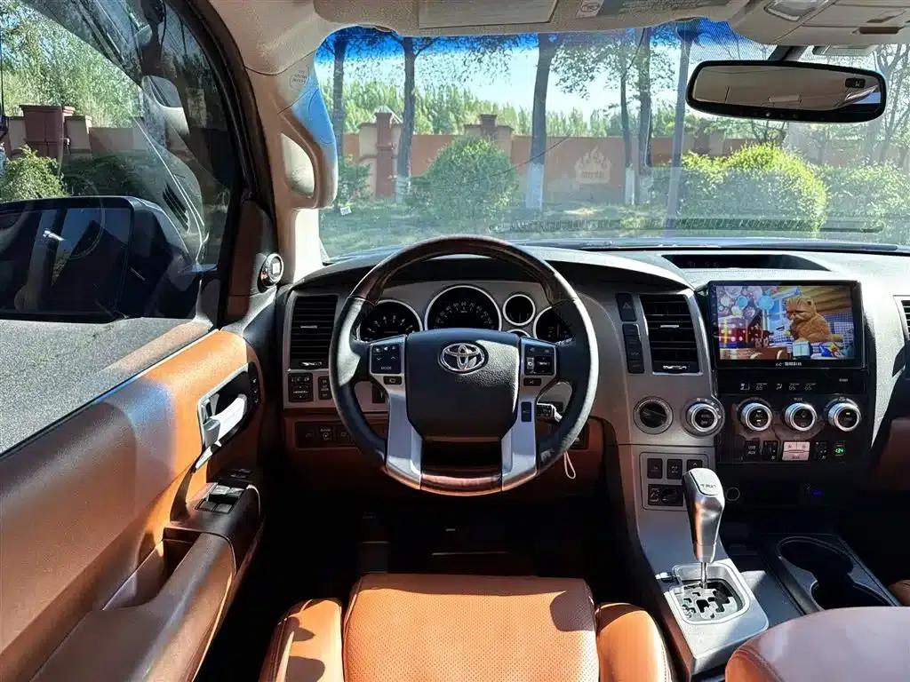 Sequoia 2015 5.7L Hennessy Edition — миниатюра 13