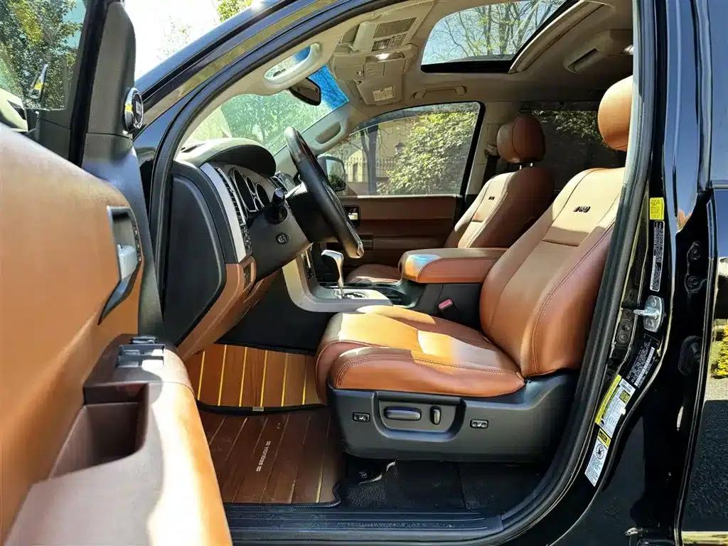 Sequoia 2015 5.7L Hennessy Edition — миниатюра 9