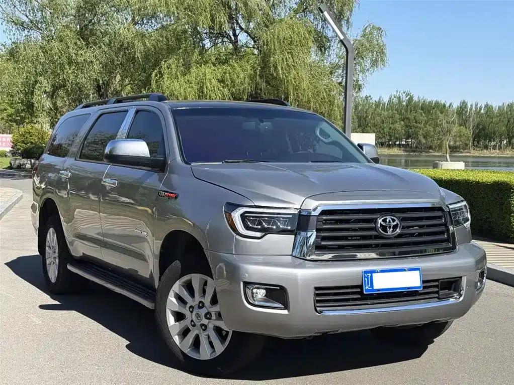 2014 Sequoia 5.7L Automatic — миниатюра 2