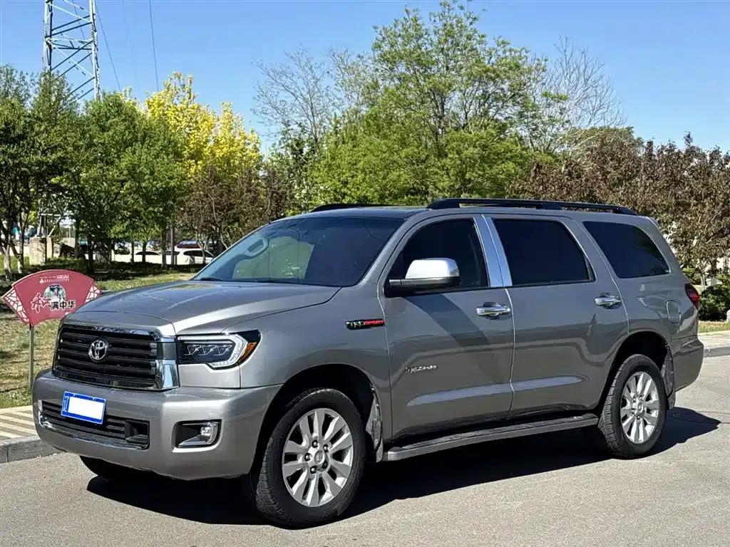 2014 Sequoia 5.7L Automatic — миниатюра 3