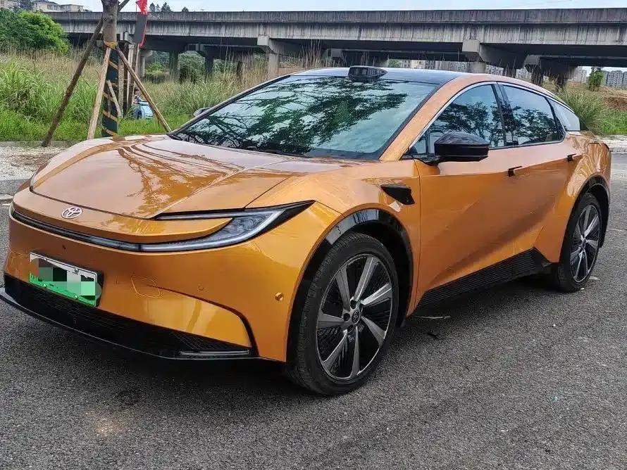 Toyota BZ5 2025 550 PRO Smart Edition — миниатюра 1