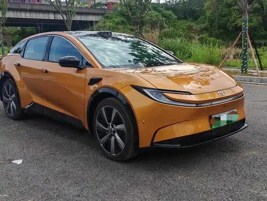 Toyota BZ5 2025 550 PRO Smart Edition — миниатюра 2
