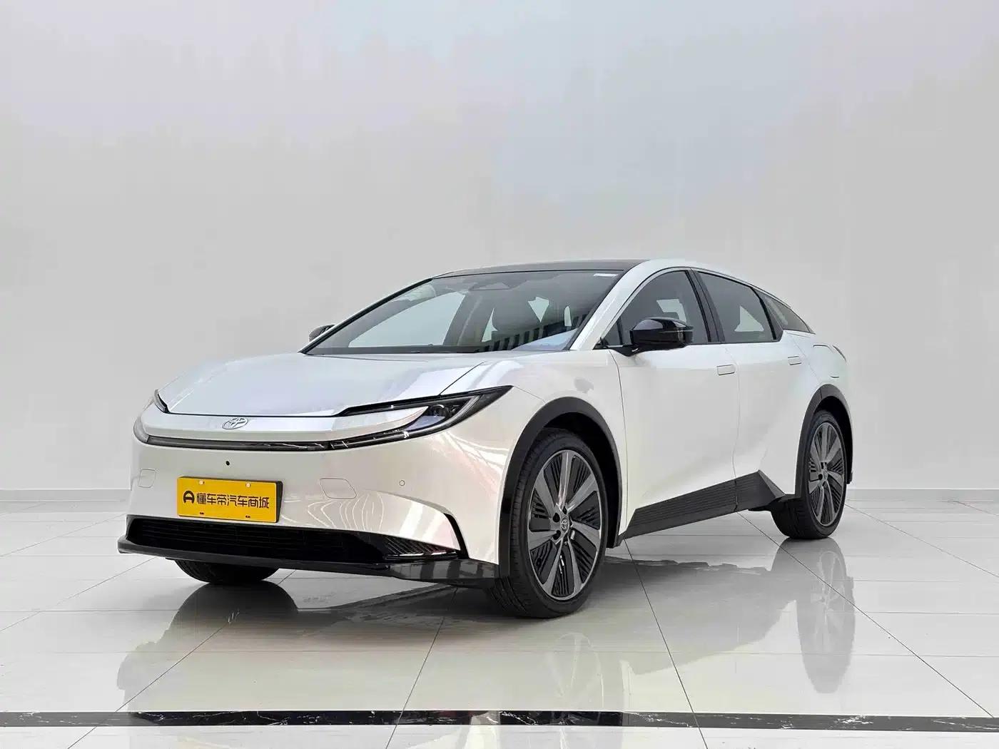 Toyota BZ5 2025 550 PRO — миниатюра 1