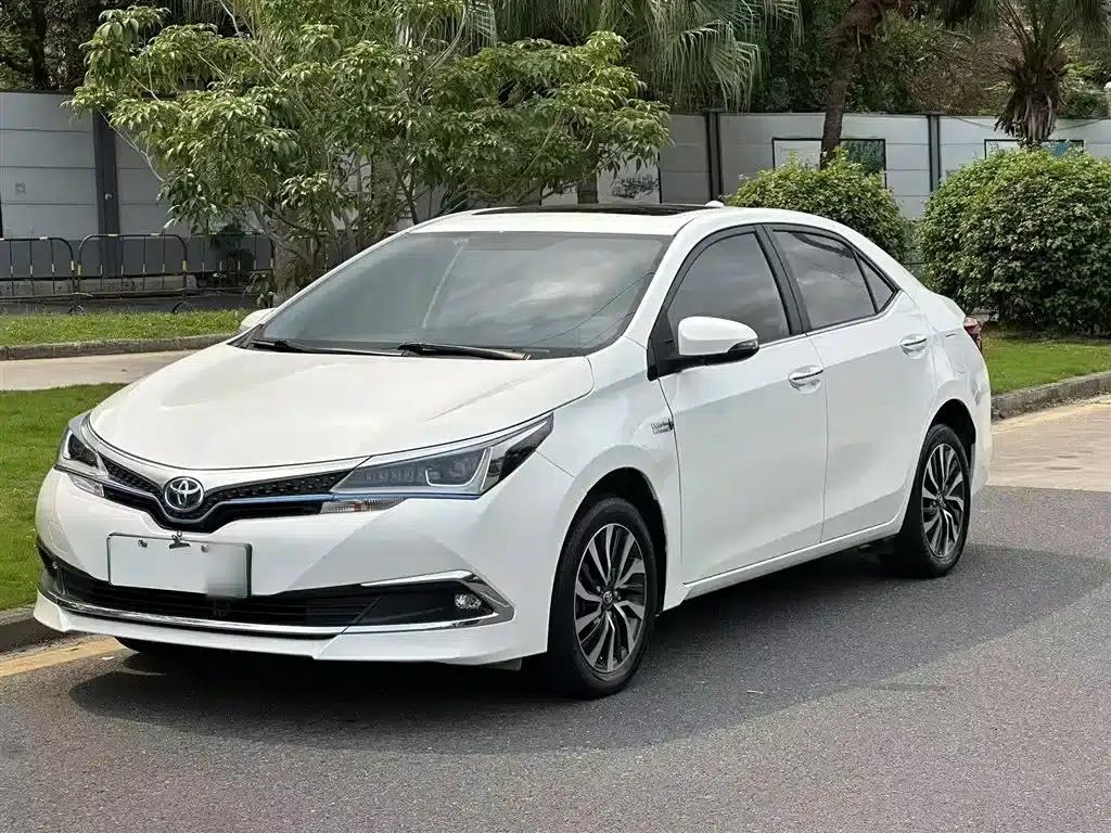 Corolla Hybrid E+ 2019 1.8L E-CVT Leading Edition — миниатюра 2