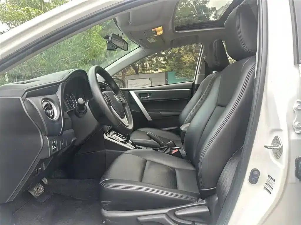 Corolla Hybrid E+ 2019 1.8L E-CVT Leading Edition — миниатюра 15