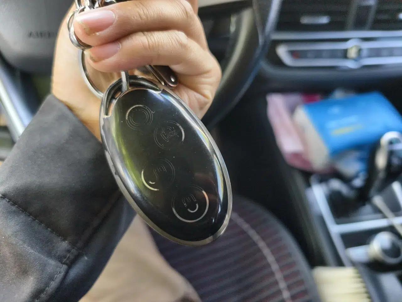 BYD Song New Energy 2019 Song DM 1.5TID Smart Connect Dynamic Model — миниатюра 9