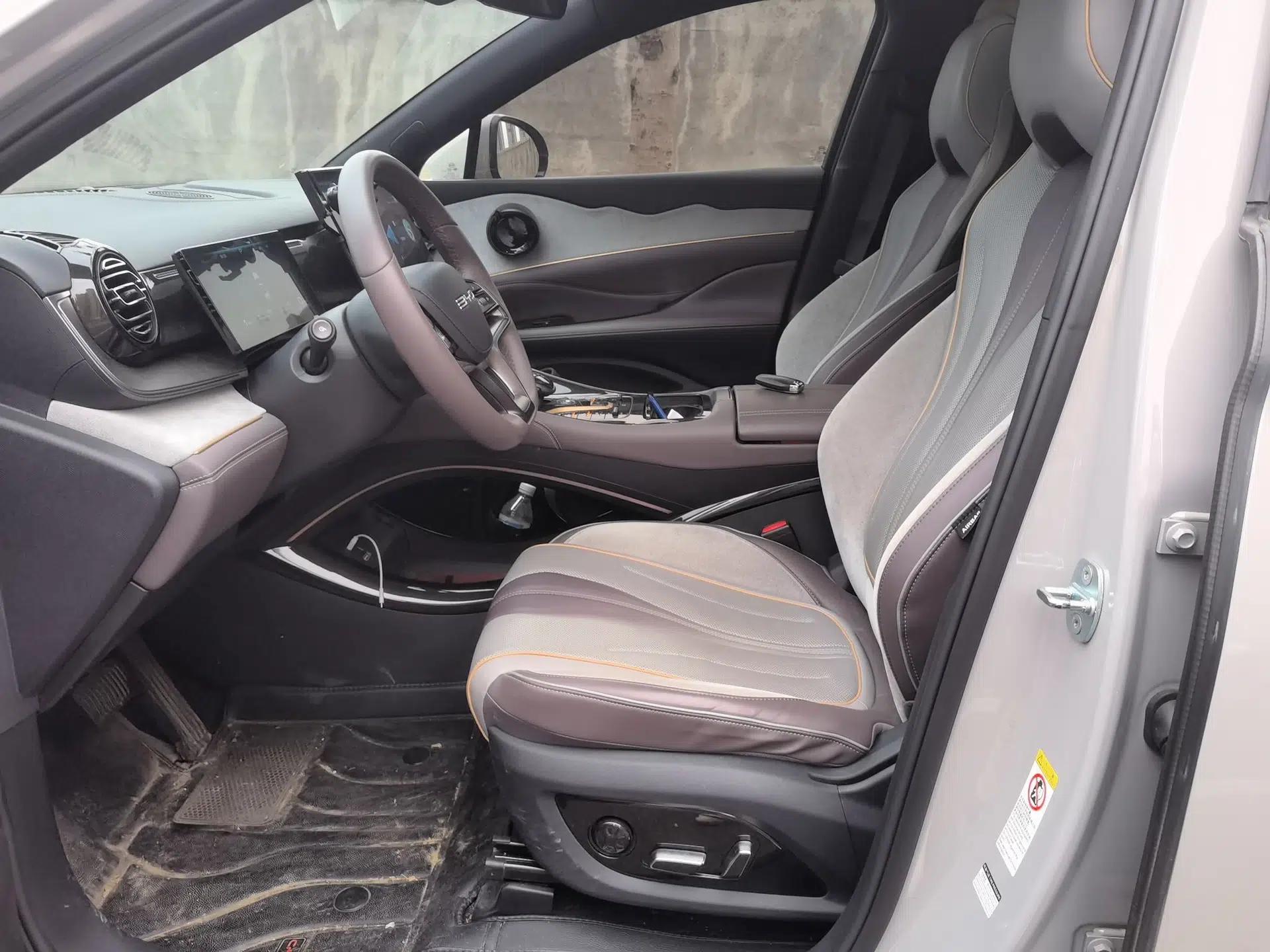 BYD Frigate 07 2023 DM-i 205KM Prestige Model — миниатюра 16
