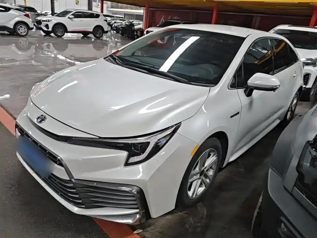 2023 Geely Lingshang Hybrid 2.0L Leading Edition — миниатюра 1
