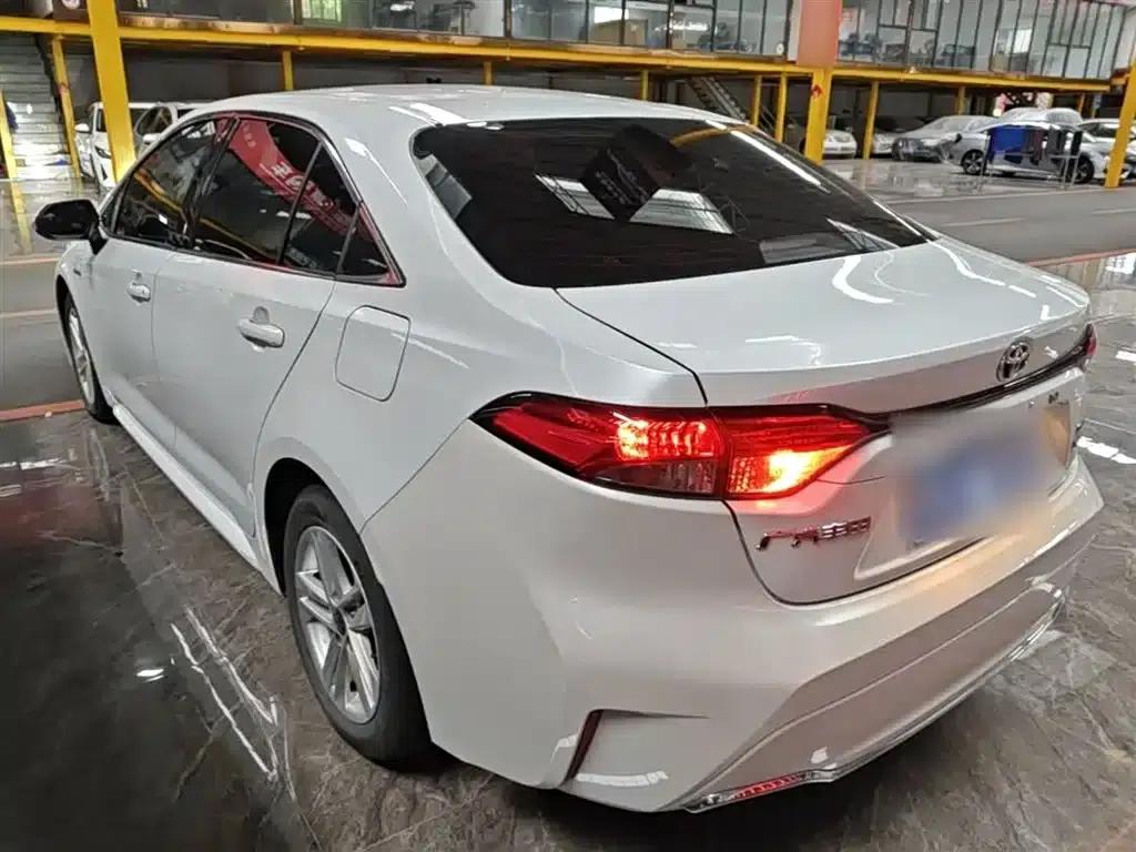 2023 Geely Lingshang Hybrid 2.0L Leading Edition — миниатюра 22