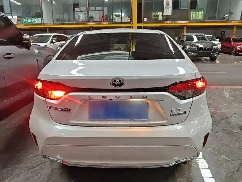 2023 Geely Lingshang Hybrid 2.0L Leading Edition — миниатюра 4