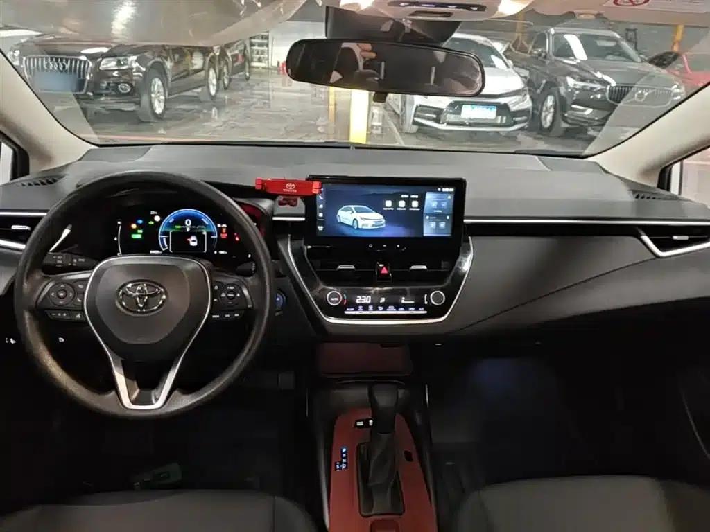 2023 Geely Lingshang Hybrid 2.0L Leading Edition — миниатюра 6