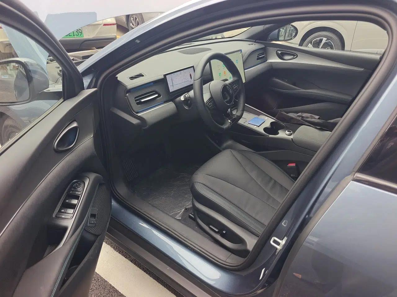 BYD Seal 06 DM-i Touring 2025 DM-i Touring High-End Model — миниатюра 17