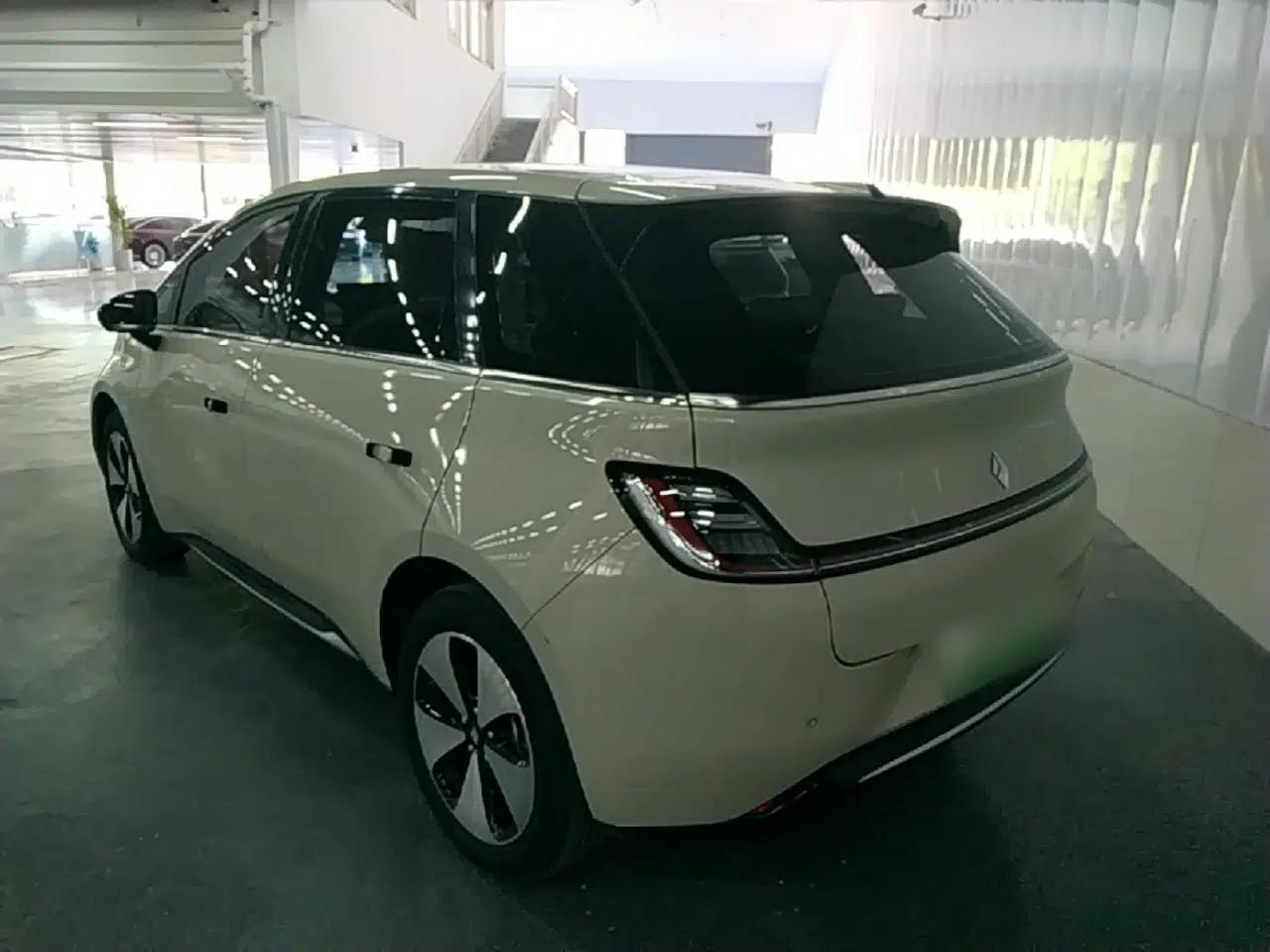 Baojun Cloud 2023 460 Pro — миниатюра 7