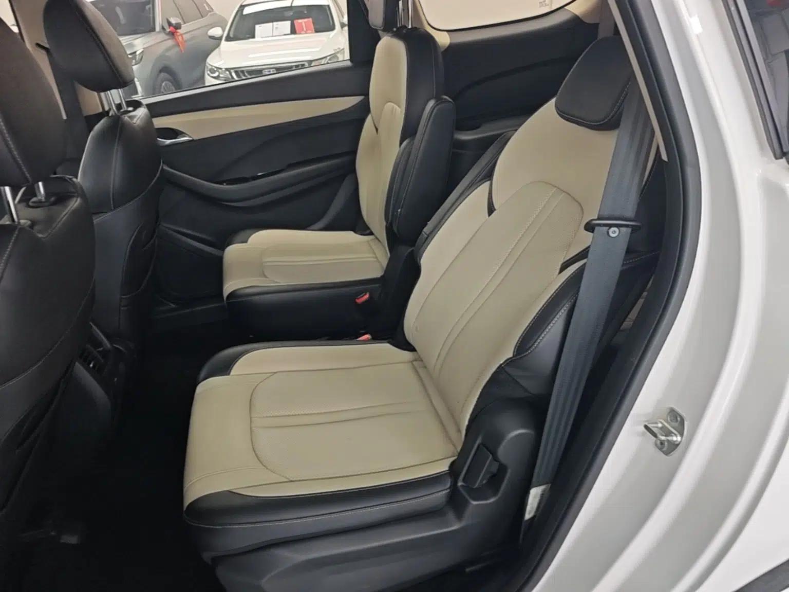 Baojun 360 2019 1.5L Manual Luxury Version China VI — миниатюра 20