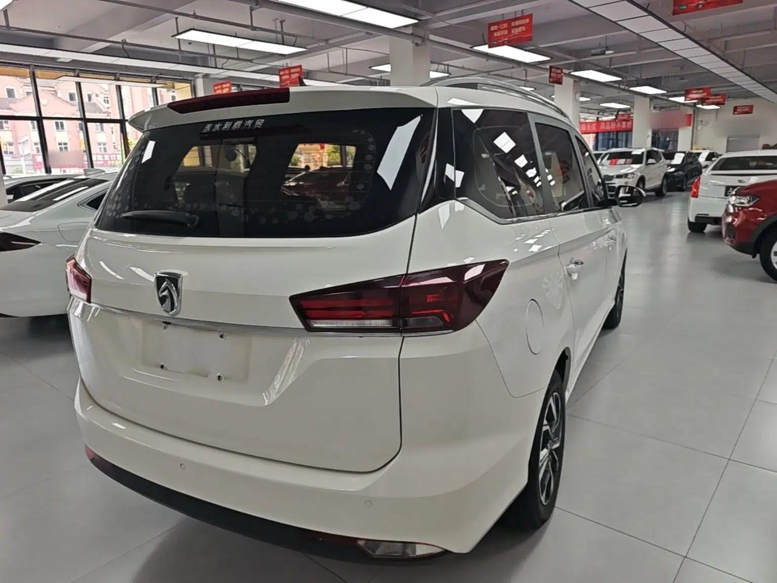 Baojun 360 2019 1.5L Manual Luxury Version China VI — миниатюра 6