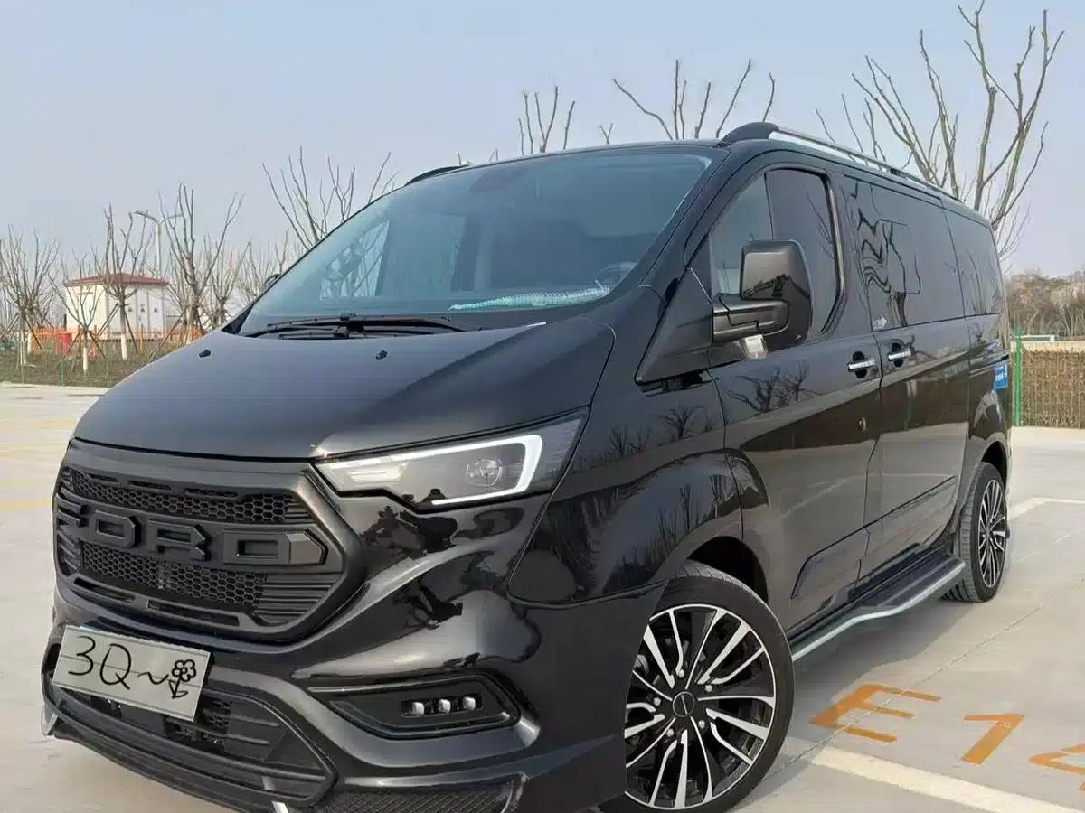 Tourneo 2023 2.0T Automatic Luxury Edition — миниатюра 1