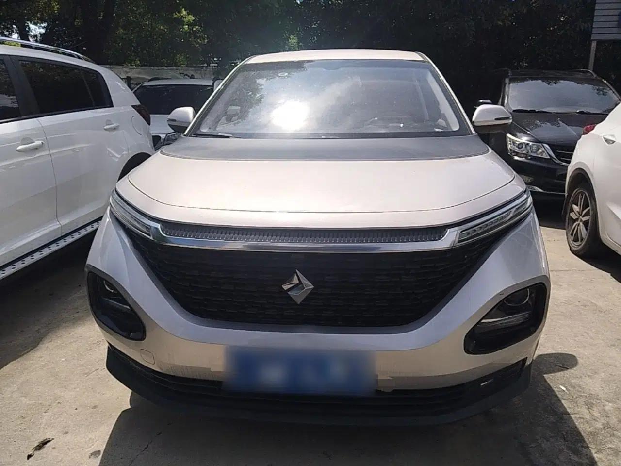 Baojun RM-5 2019 1.5L CVT Elite Version with 24-Hour Online Service 7 Seats — миниатюра 2