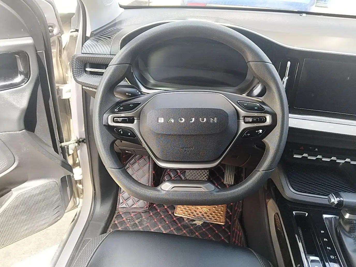 Baojun RM-5 2019 1.5L CVT Elite Version with 24-Hour Online Service 7 Seats — миниатюра 14