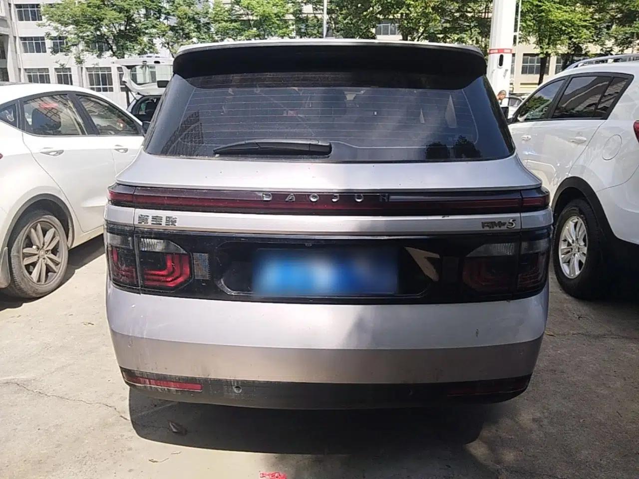 Baojun RM-5 2019 1.5L CVT Elite Version with 24-Hour Online Service 7 Seats — миниатюра 5
