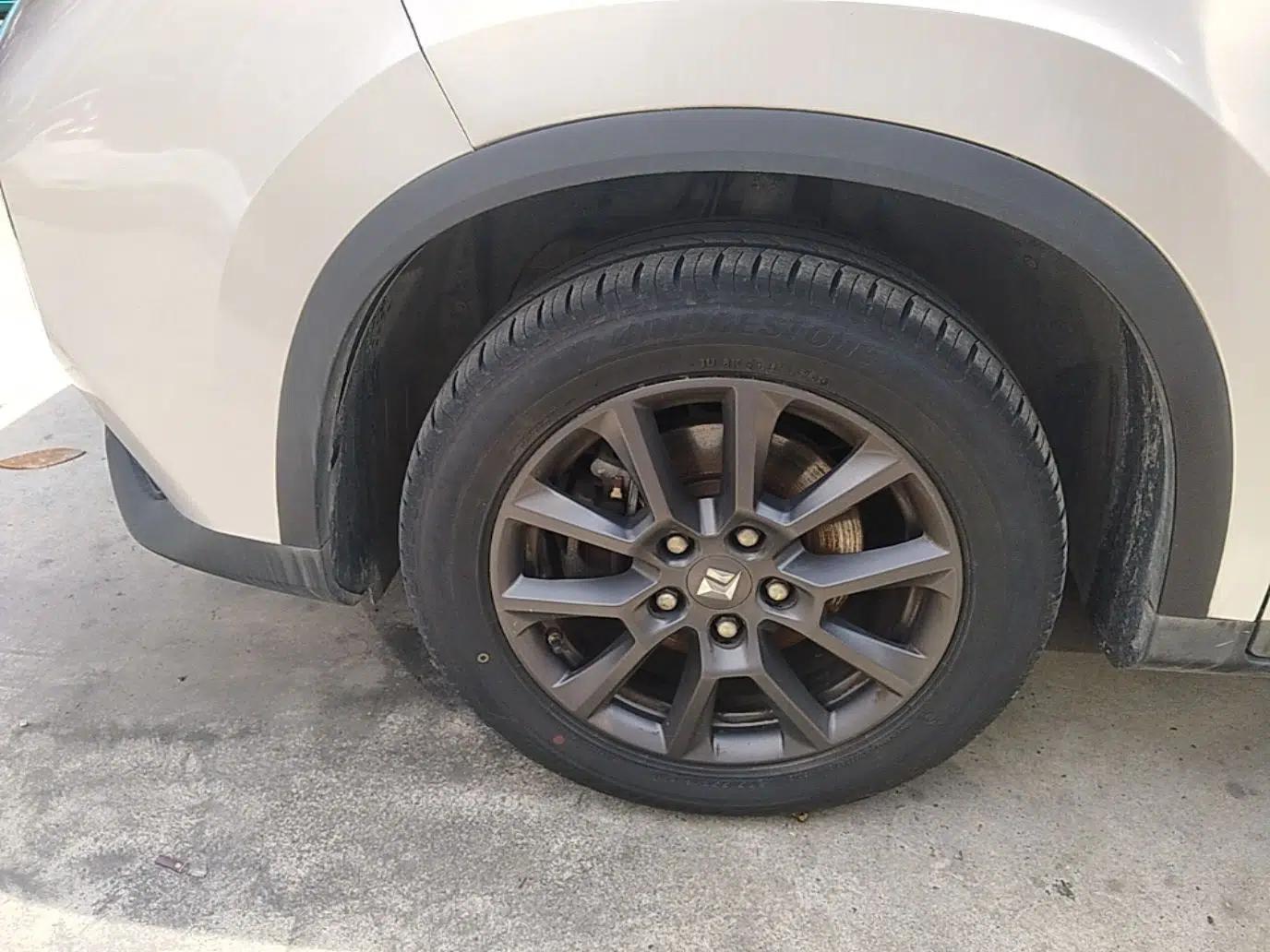 Baojun RM-5 2019 1.5L CVT Elite Version with 24-Hour Online Service 7 Seats — миниатюра 8