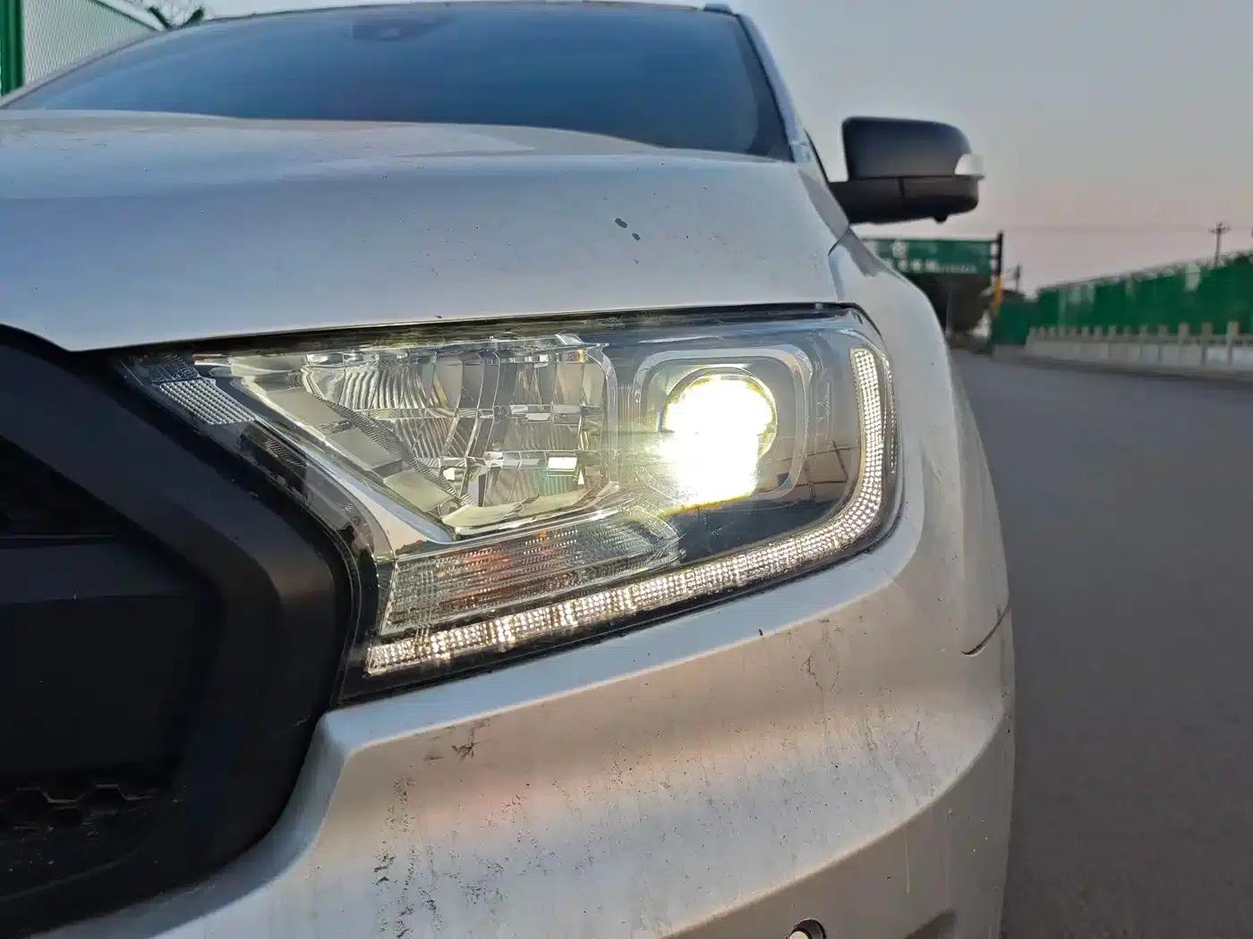 2020 Ford Everest Sport 2.3T Gasoline Automatic 4WD Flagship Edition 7-Seater — миниатюра 17